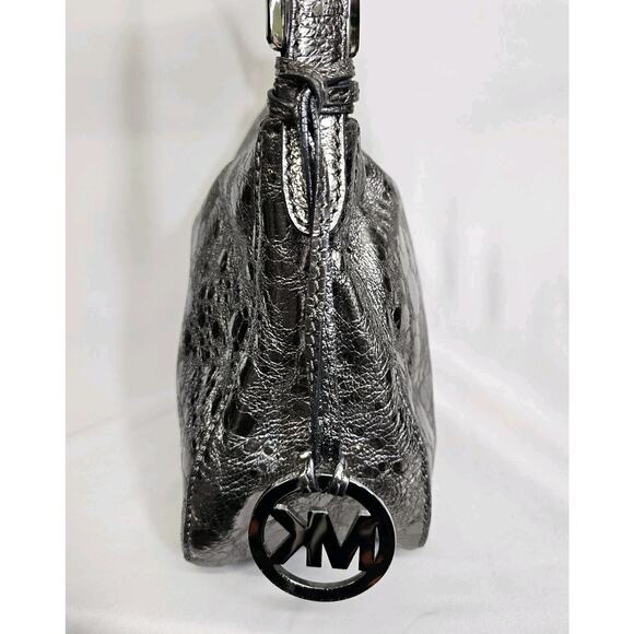 Michael Kors Silver Metallic Textured Patent Leather Logo Charm Shoulder Bag - Picture 5 of 15